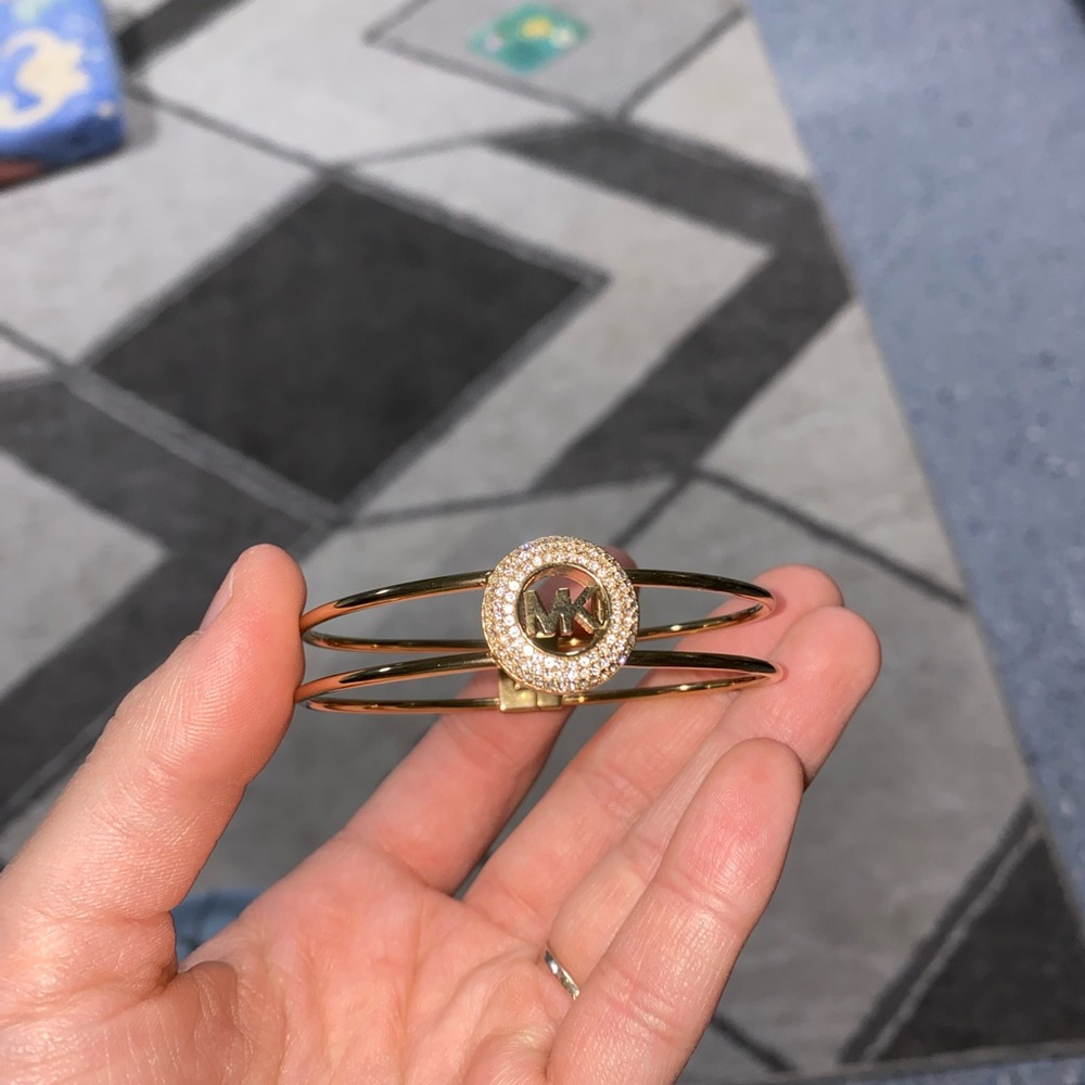Micheal Kors Bangle